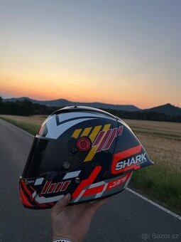 Helma Shark Race-R pro GP Johann Zarco