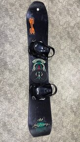 Snowboard Nidecker 144cm s vázáním Gravity