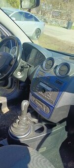 Ford fiesta 1.4 diesel 2007 - 1