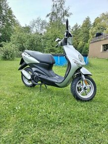 Yamaha Neos