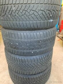 Zimni pneu Goodyear ultra grip 225/40R18