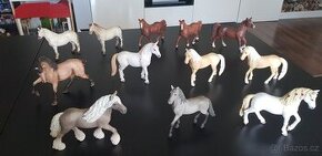 Schleich koně koníci Ryzák. Lusitano, Achal, různé - 1