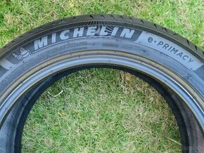 MICHELIN e PRIMACY 215/50R17 95W