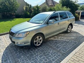 ŠKODA OCTAVIA COMBI II 12/2012 2.0TDI AMBIENTE - 1