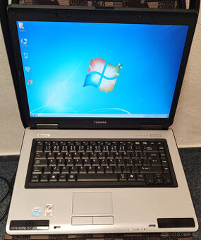 Notebook TOSHIBA SATELLITE - 1