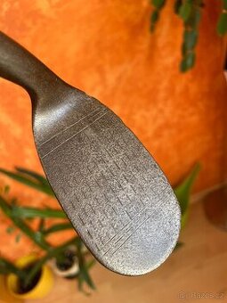 Hickory Golf - Mashie Niblick zn. ZENITH, r. cca 1920