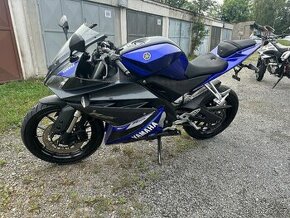 Yamaha yzf r125