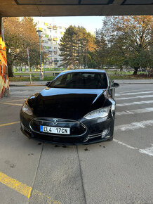 Tesla Model S zážitková jízda - 1