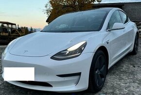 Tesla 3 AWD  Super stav  Prodáno