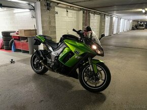 Kawasaki Z1000SX