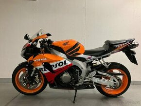 Honda CBR 1000RR Repsol REZERVACE