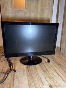 LG Monitor 23” FullHD