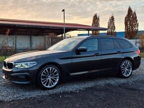 BMW 520d kombi Sport Line rok 04/2020