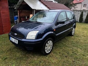 Ford Fusion 1.6 benzín