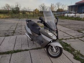 Aprilia atlantic 250