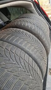 Zimni kola pneumatiky 245/40/R18 Nexen ROK:2021