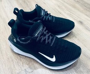 Nike React Infinity Run 4, vel. 42, nové - 1