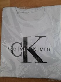 Triko Calvin Klein