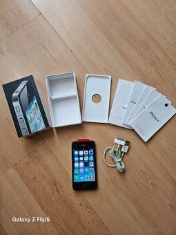 iPhone 4 - 16 GB