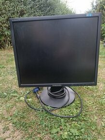 Monitor Samsung - 1