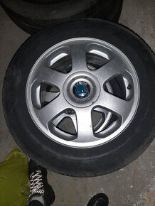 Alu kola zimní pneu 195/65 R15