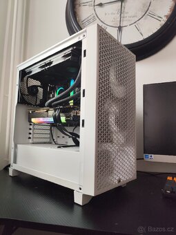 HERNÍ PC I9 11900F RTX 3070 8GB EVGA 32GB RAM VODNÍK