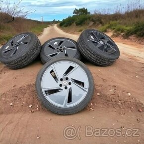 R20" alu kola 5x112 7,5jx20 et44 pneu 215/45 r20