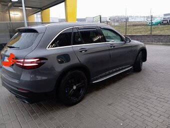 PRODÁM MERCEDES GLC 220 d 4MATIC(výměna možná)