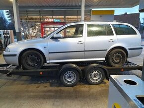 Škoda Octavia combi  2x hagusy s úchyty