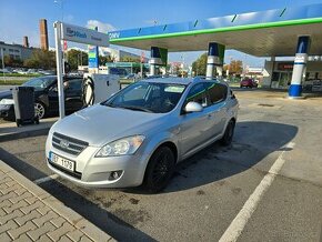 KIA CEED SW 1.4 r.v. 2009