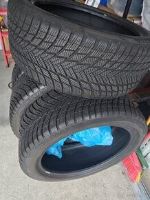 Zimní pneumatiky 245/45R-20 103W Bridgestone