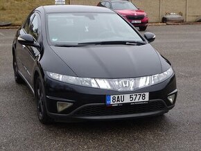 Honda Civic 1.4 r.v.2006 (61 kw) stk:6/2025