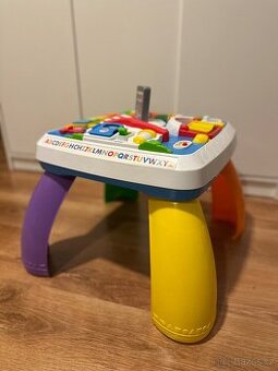 Pejskův stoleček Fisher-price interaktivní stolek