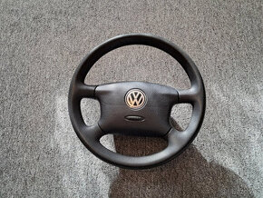 PRODÁM Čtyřramenný volant Volkswagen