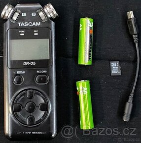 Tascam DR-05 - kapesní stereo rekordér s příslušenstvím