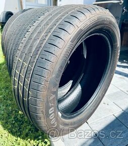 Letní pneu Goodyear 215/55 R17 94W (Škoda Karoq) - 1