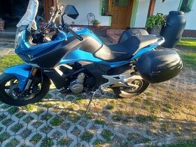 Cf moto 650 MT