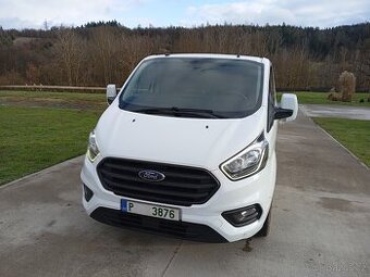 Ford Transit Custom 2018 facelift,klimatizace,tažné zařízení