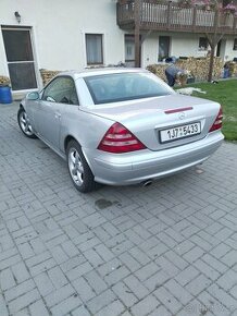 Prodám Mercedes SLK 320,6v.,automat