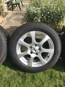 Zimní pneu 215/55/R16 + disky 5x112