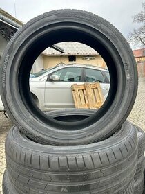 Letní pneu Hankook 215/45r18