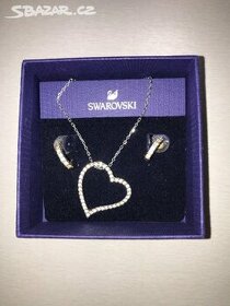 SWAROVSKI SET - ŘETÍZEK SRDCE