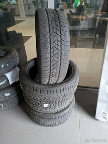 Zimni 235/50 R19 103H Pirelli