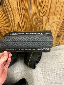 Continental Terra Speed 700x40C Black-Chili - Nové - 1