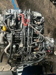 Motor 1.6tdi CAYB,najeto 170 tis,cena za holí motor.