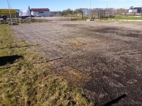 Pronájem oplocené zpevněné plochy 450 m2  Planá u ČB