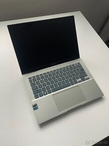 ASUS Zenbook 14 OLED - 1