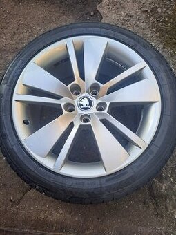 Alu kola 5x112 originál Škoda Superb III