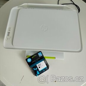 Tiskárna a skener HP DeskJet 2130 + nový toner nevybalený