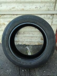 Letní pneu 215/55 R17